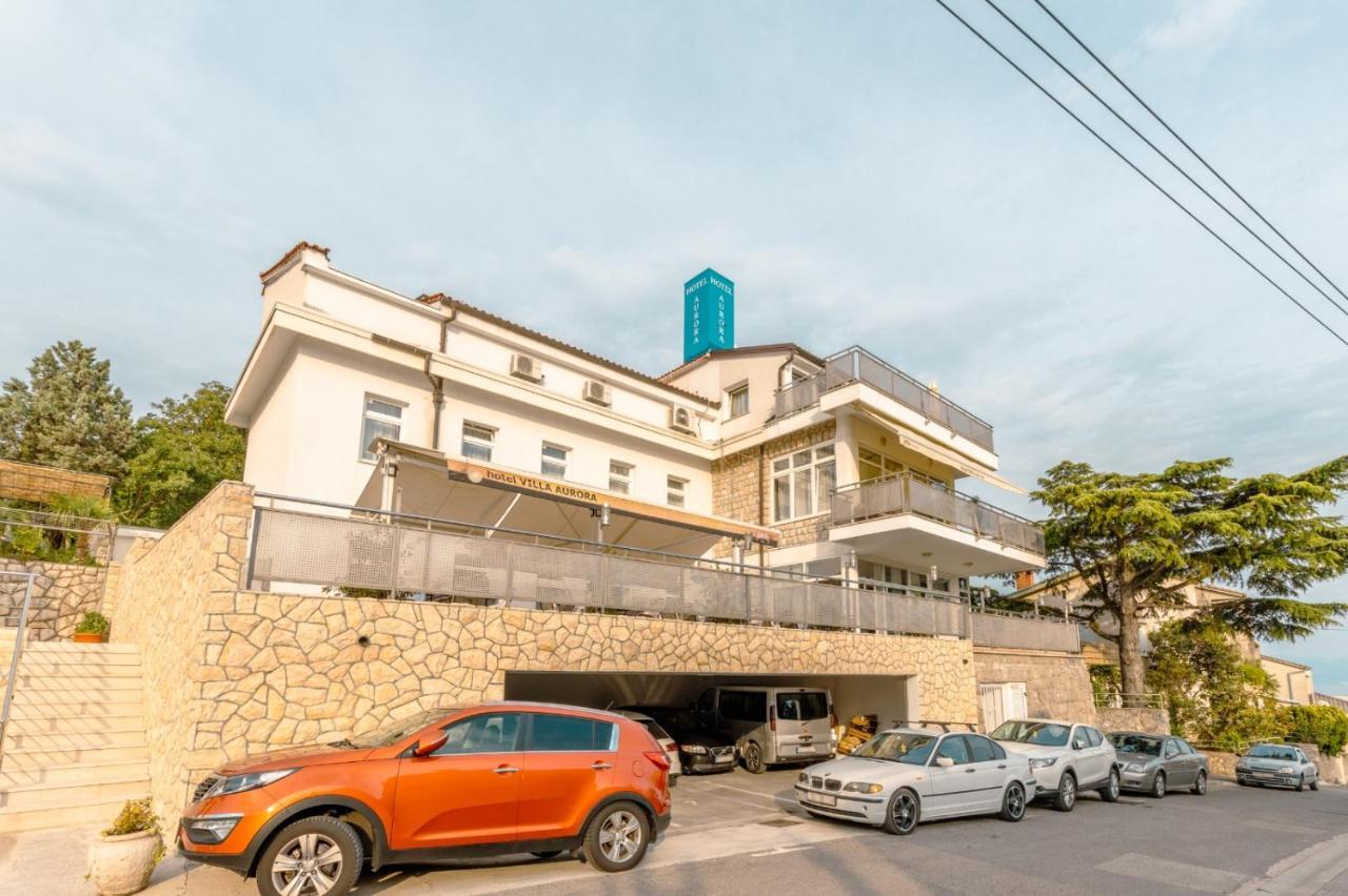 Hotel Aurora 3*